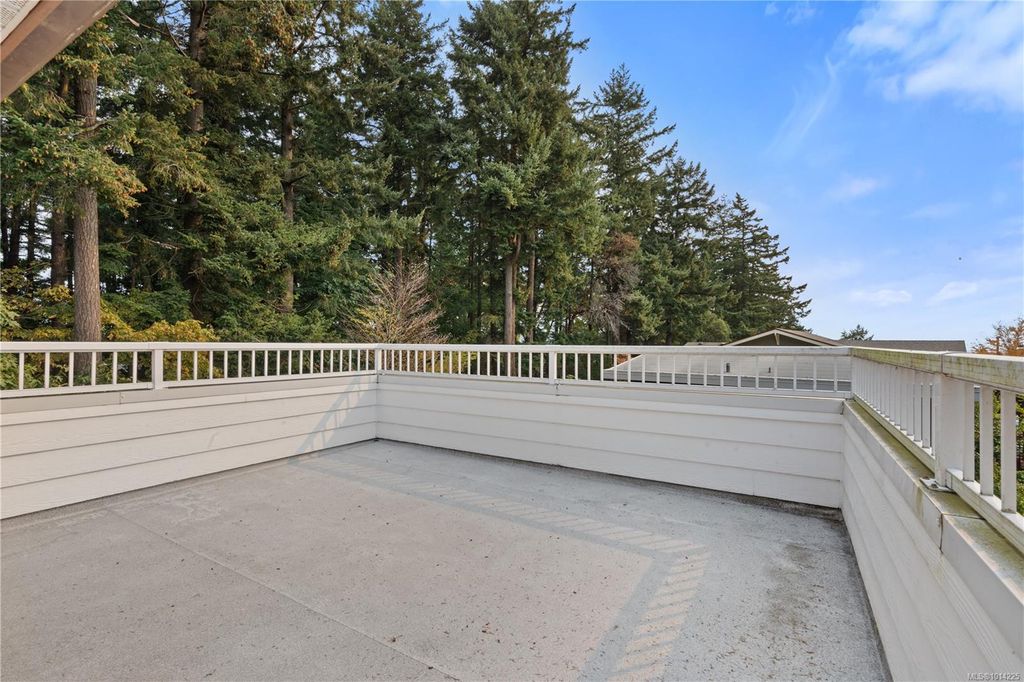 listing image 16045923364585480801