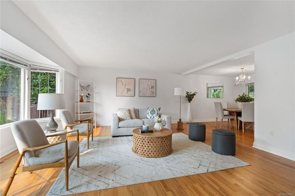 listing image 16046506779030817201