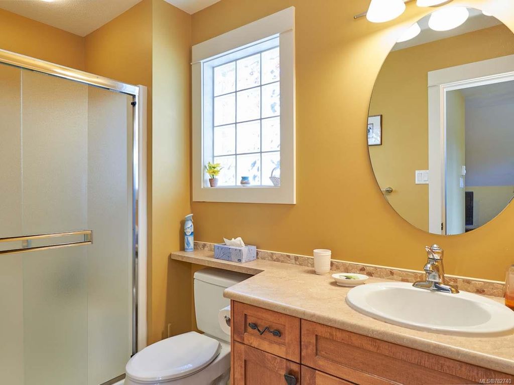 listing image 16048431613850300604