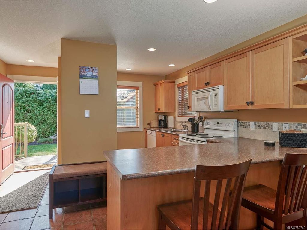 listing image 16041746943294545131