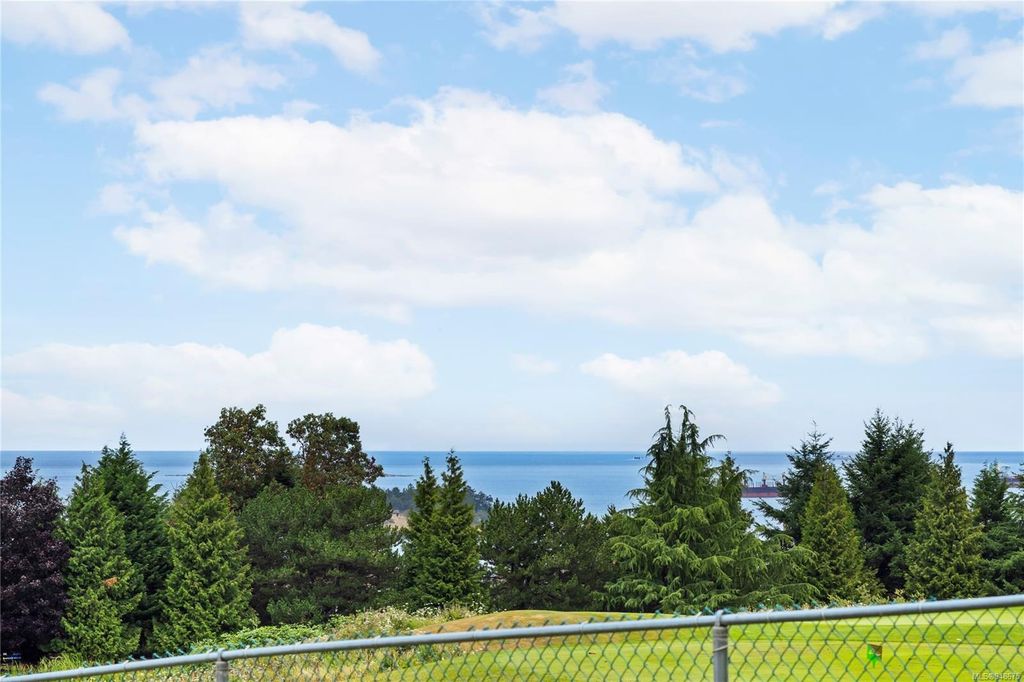 listing image 16043177702816081499