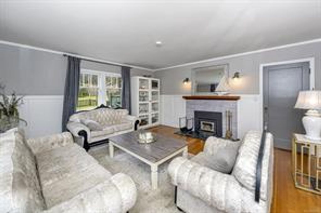 listing image 16041909153110774884