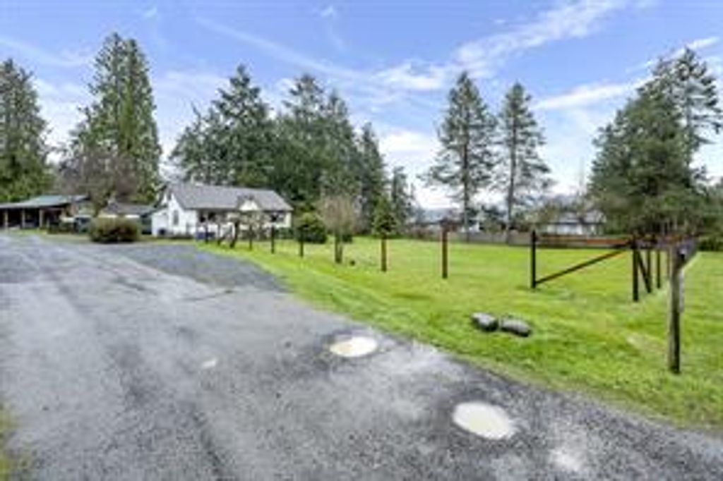 listing image 16049642724775473097