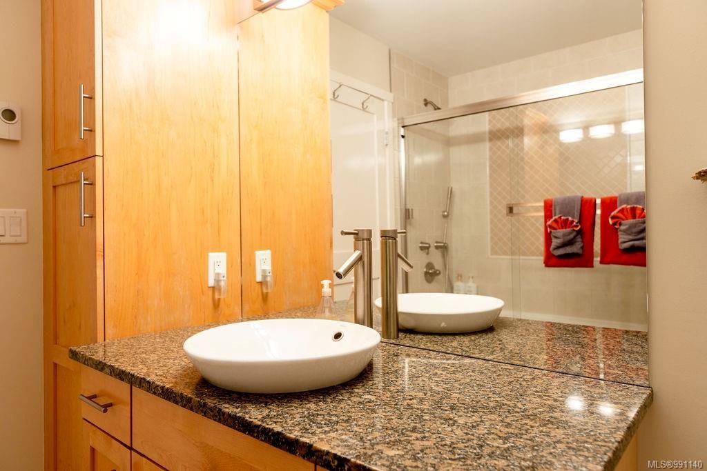 listing image 16041596120787519920