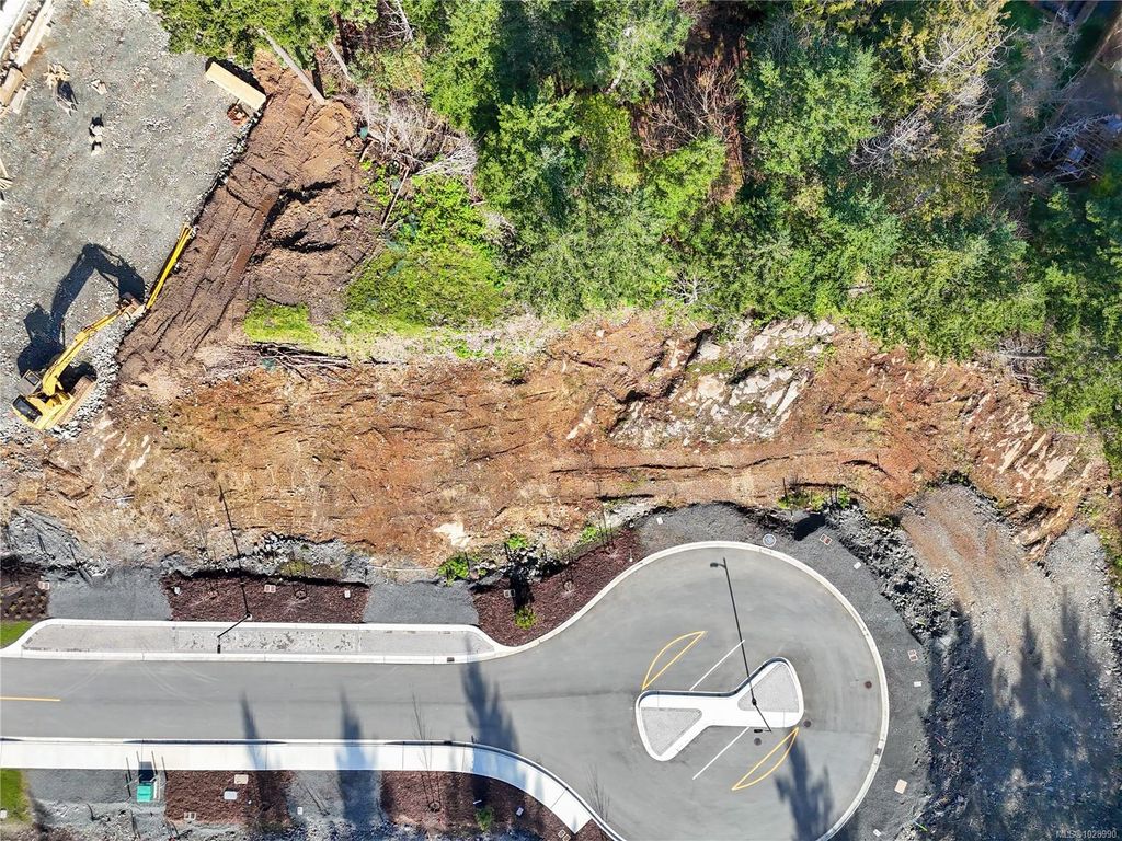 listing image 16045492820652572093