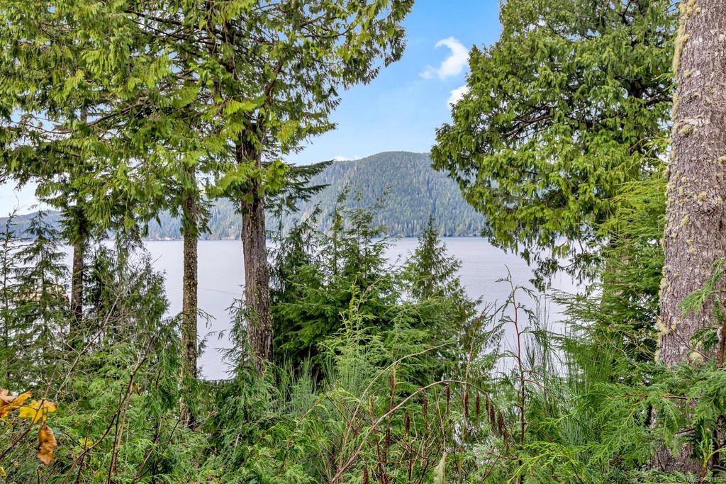 listing image 16047856269059700286