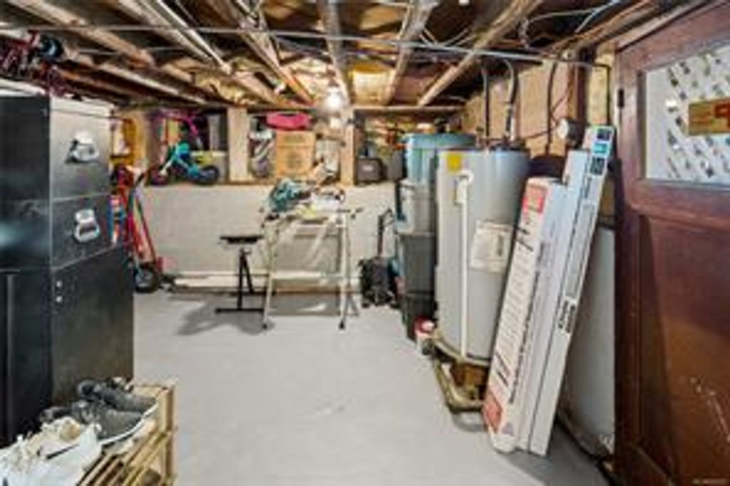 listing image 16044365893697825196