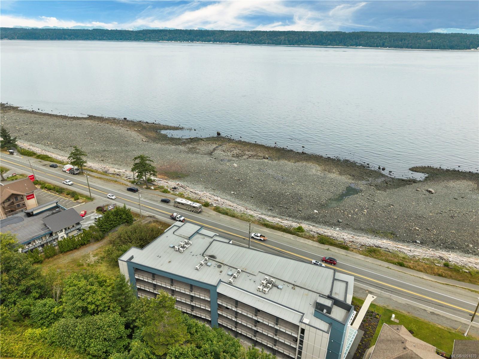 536 Island Hwy S 404