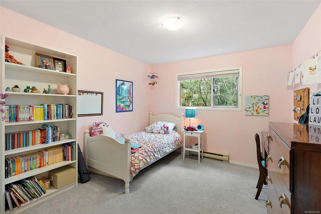 listing image 16042000746607741991