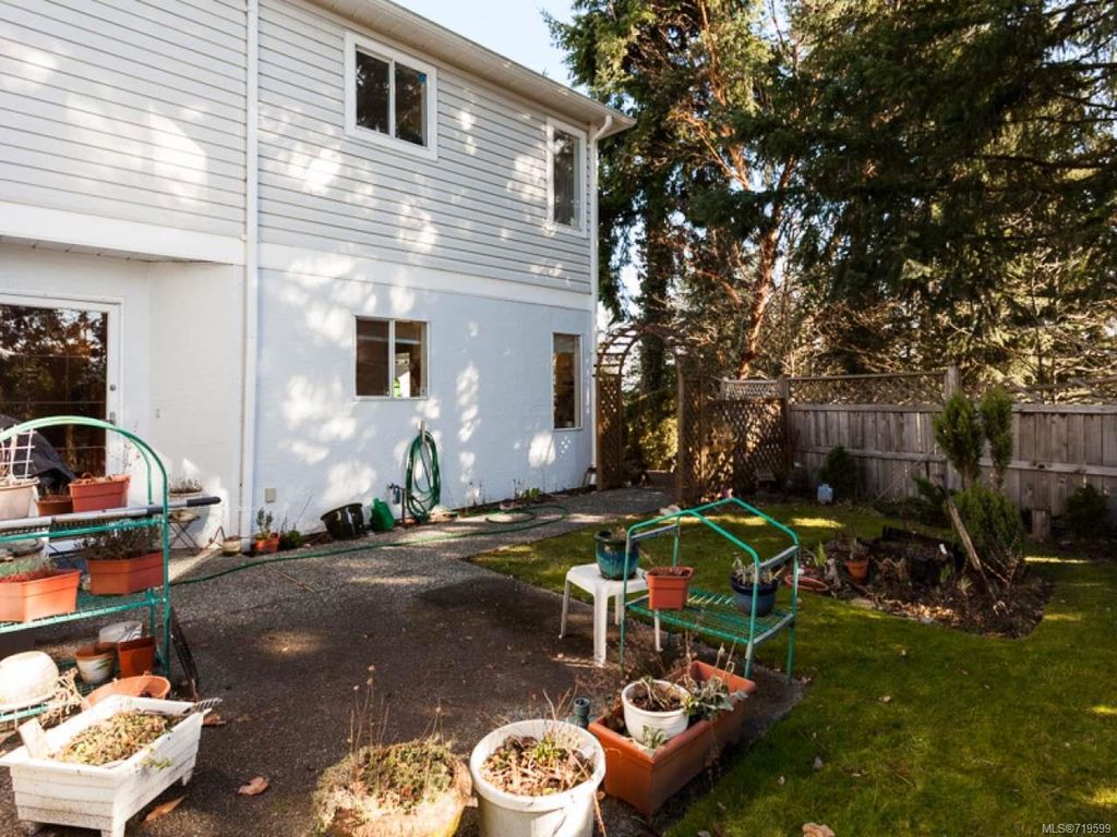 listing image 16049021140163633712