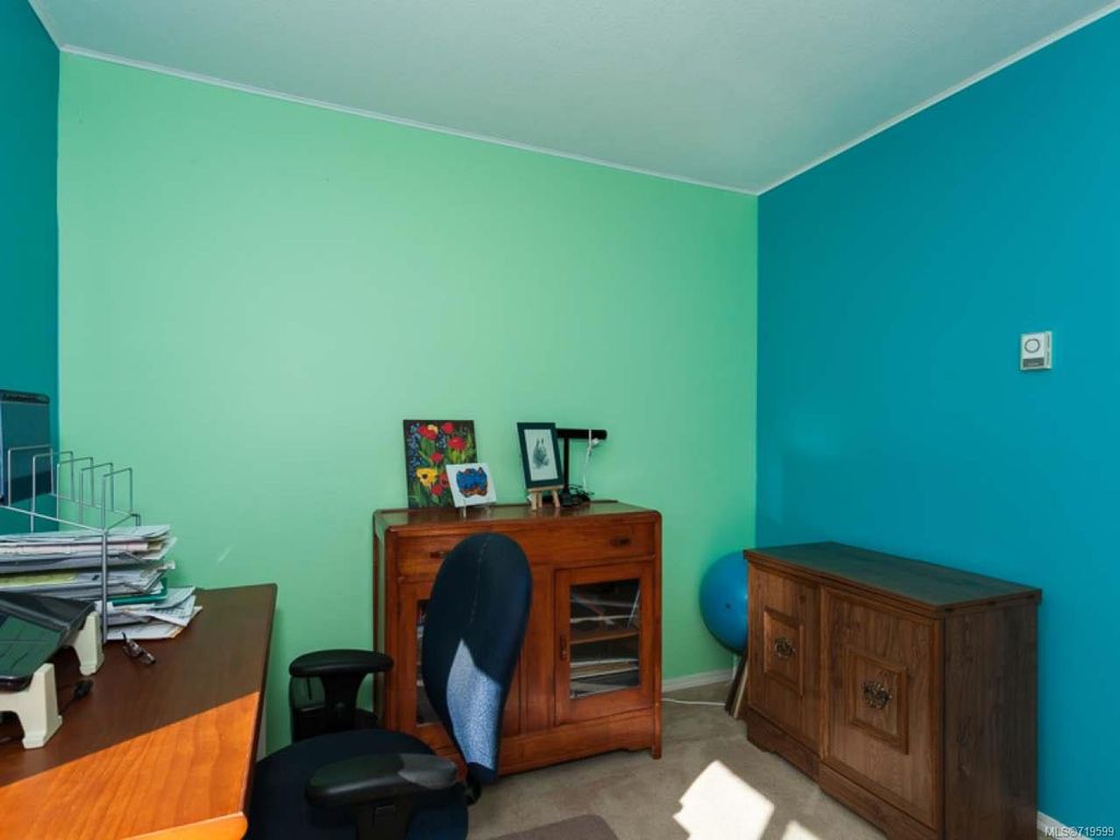 listing image 16042890796120153265