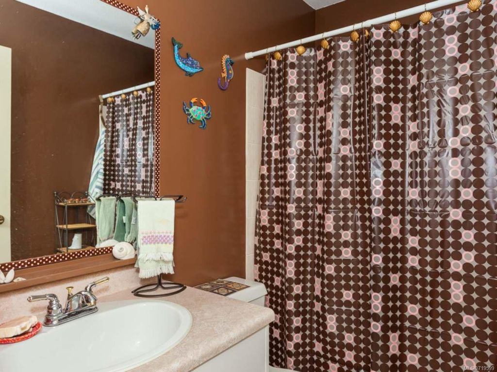 listing image 16043834588080091722