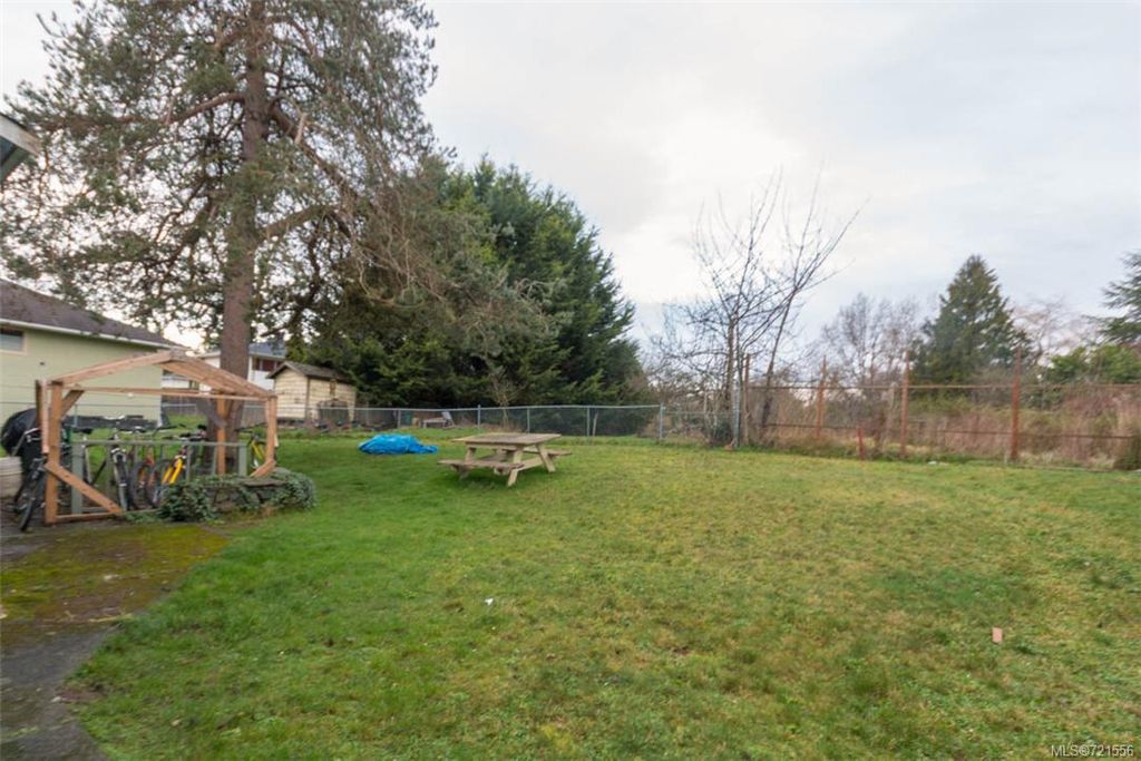 listing image 16043796821927335028