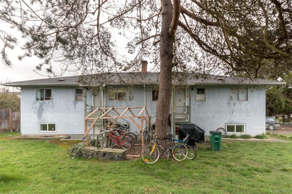 listing image 16042635245763834356