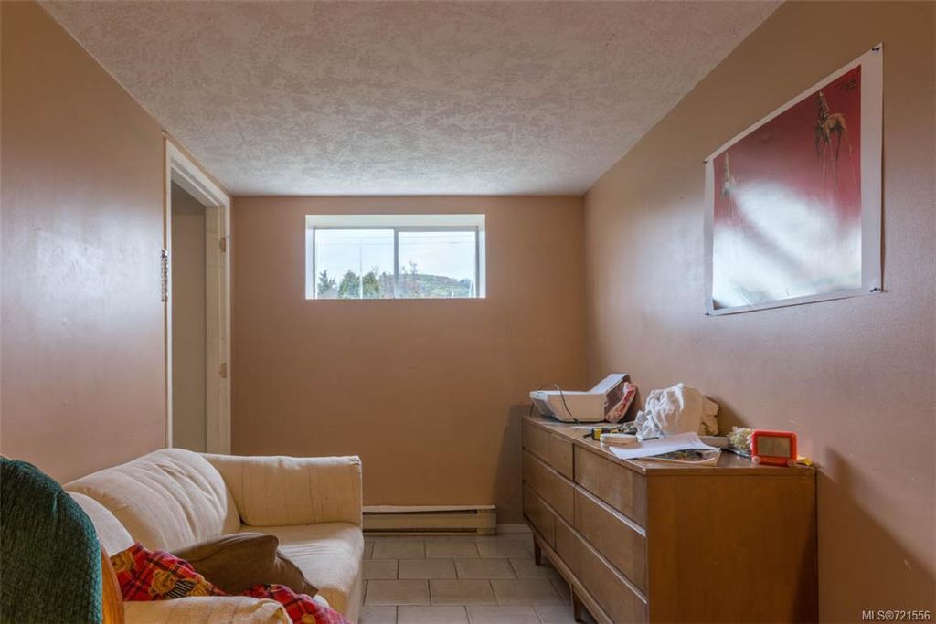 listing image 16049370721059024345