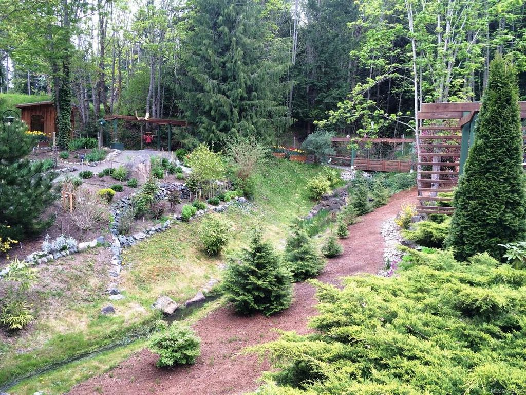 listing image 16044377075643433106