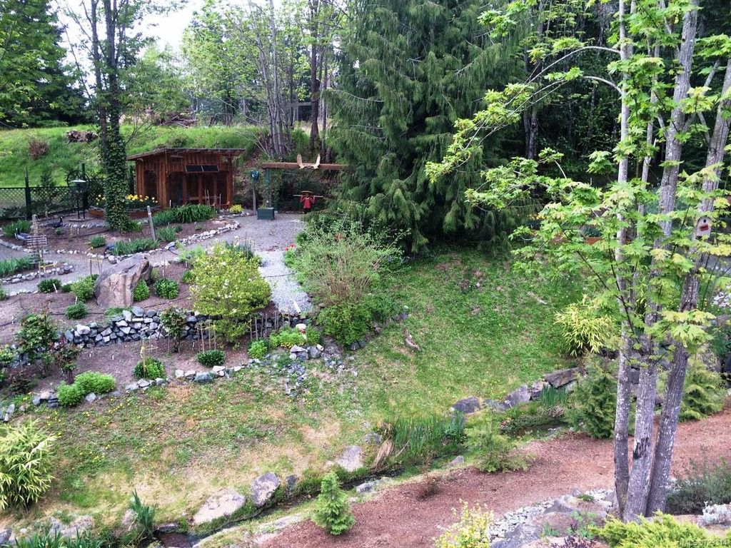 listing image 16046103173833072302