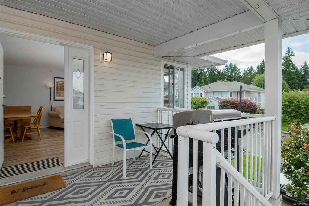 listing image 16046663197241978210