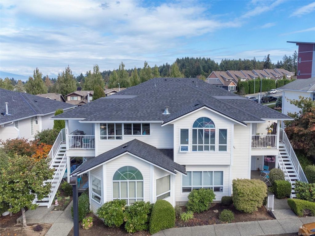 listing image 16041915833827702375