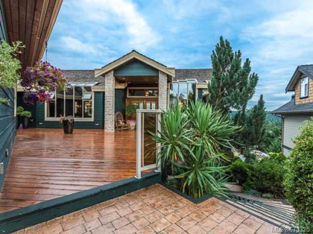 listing image 16049803360948903814