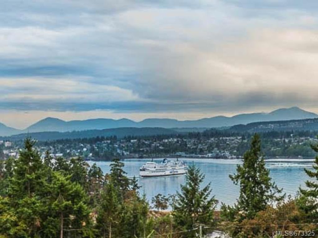 listing image 16044012998642160725