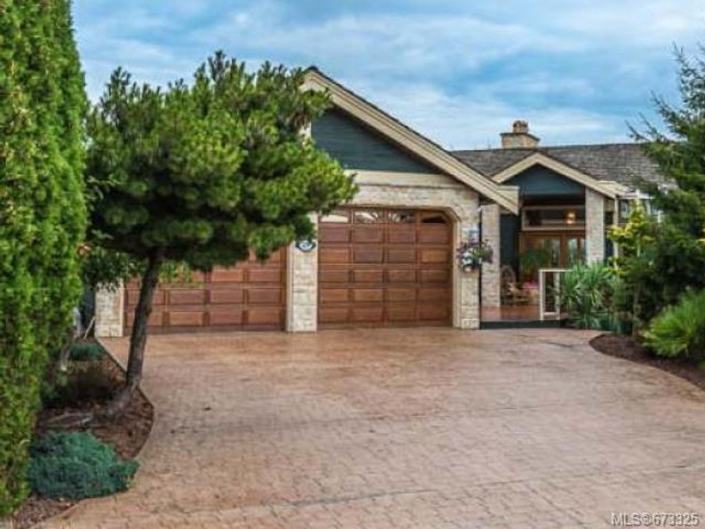 listing image 16044668854422347663