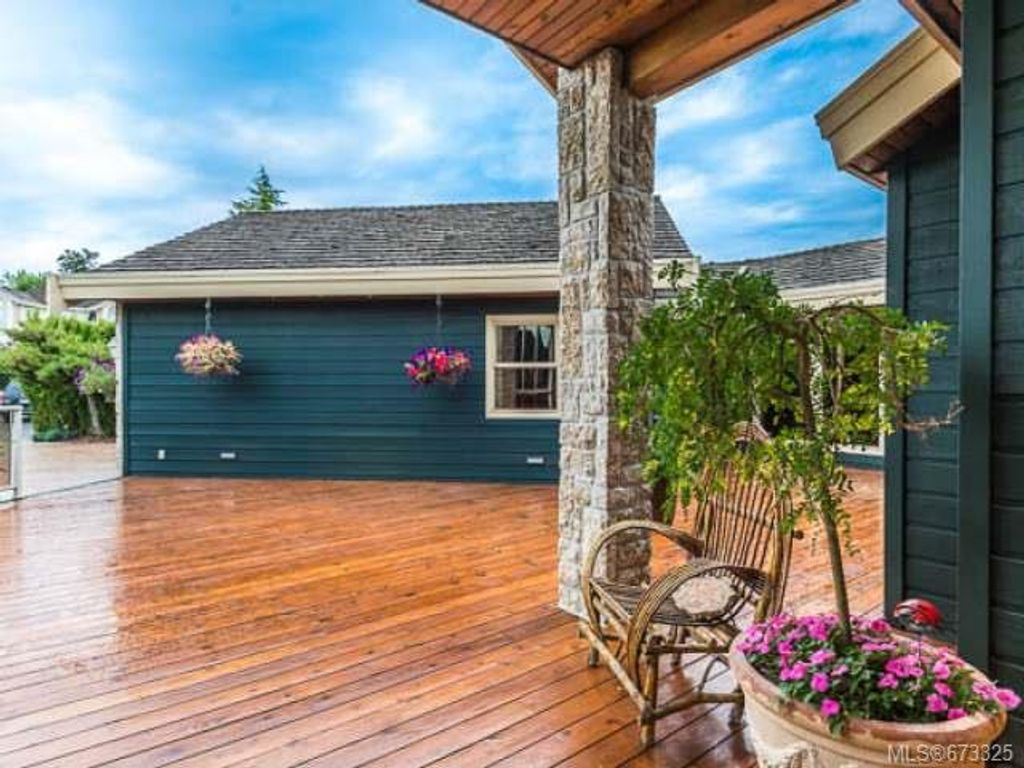 listing image 16049471433013955545