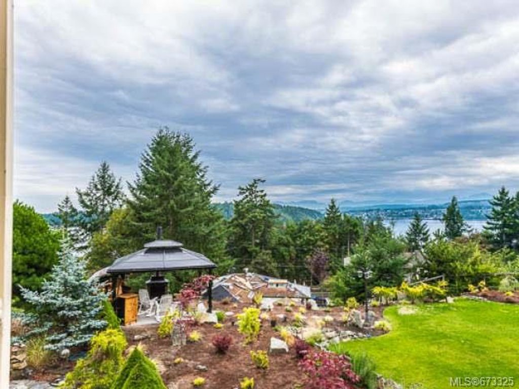 listing image 16048274093607347039