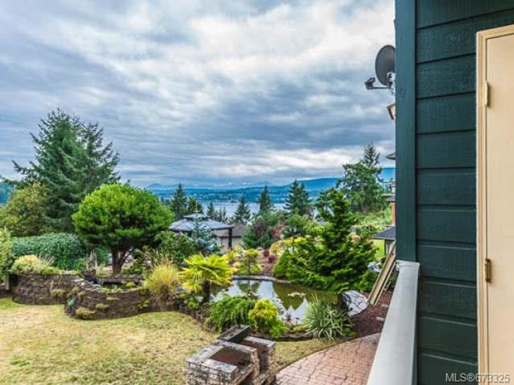 listing image 16049970877527717208