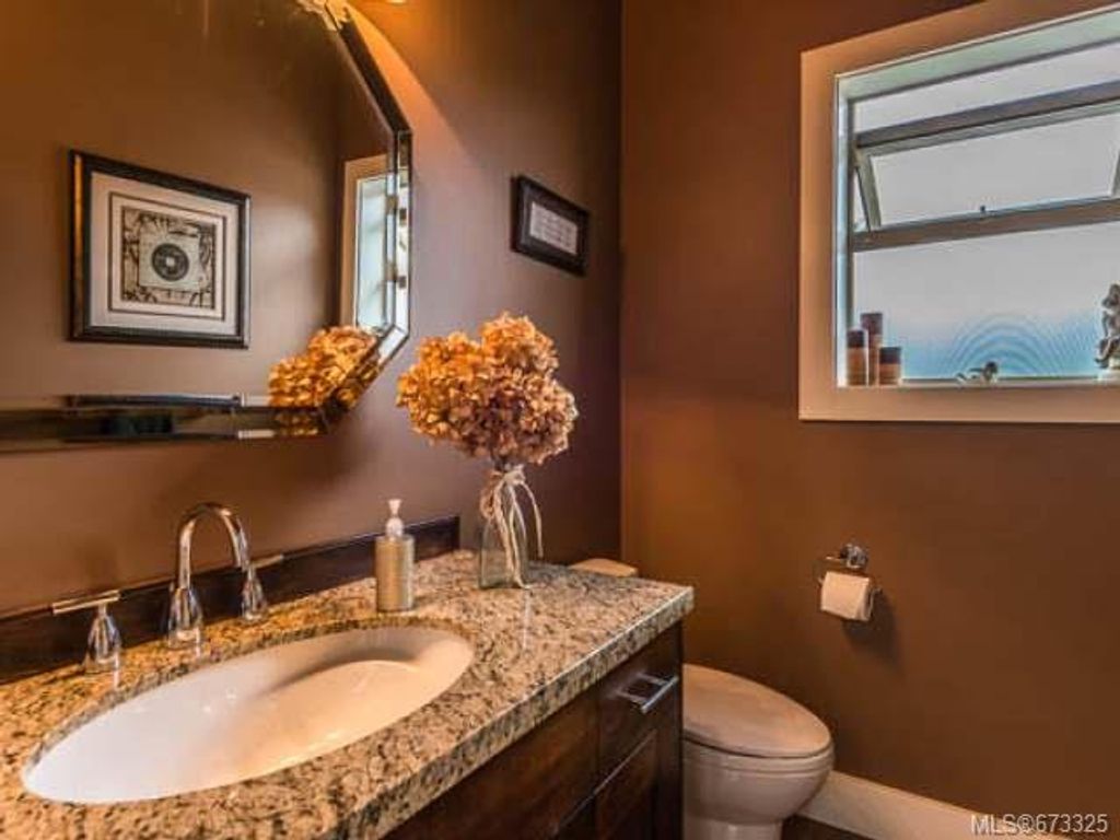 listing image 16043534211369572954