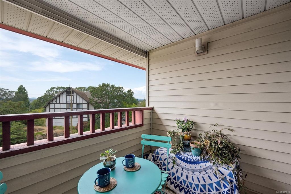 listing image 16049434711227860321