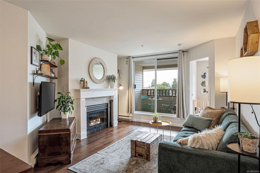 listing image 16046662449055780474