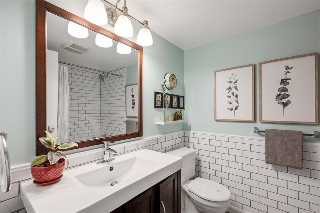 listing image 16047991536555093685