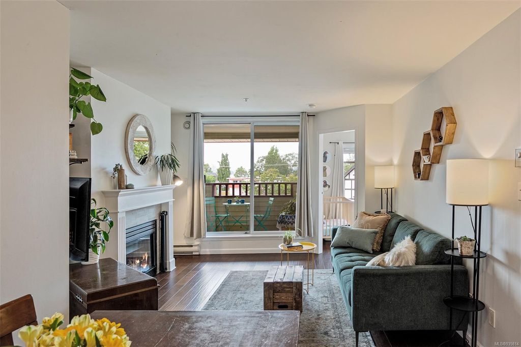 listing image 16046643707234334218