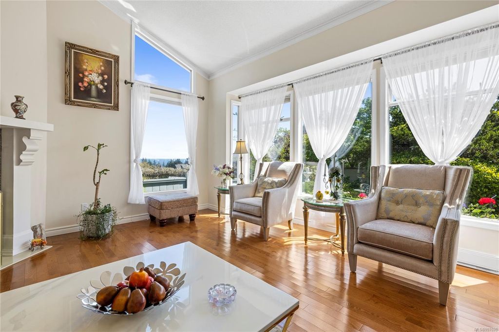 listing image 16040368295417877691