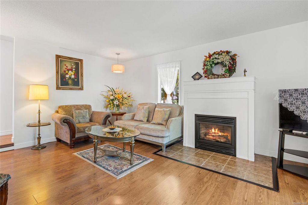 listing image 16040748296074354481