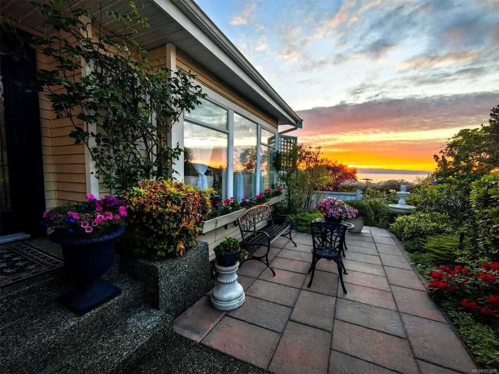 listing image 16040969695328573369
