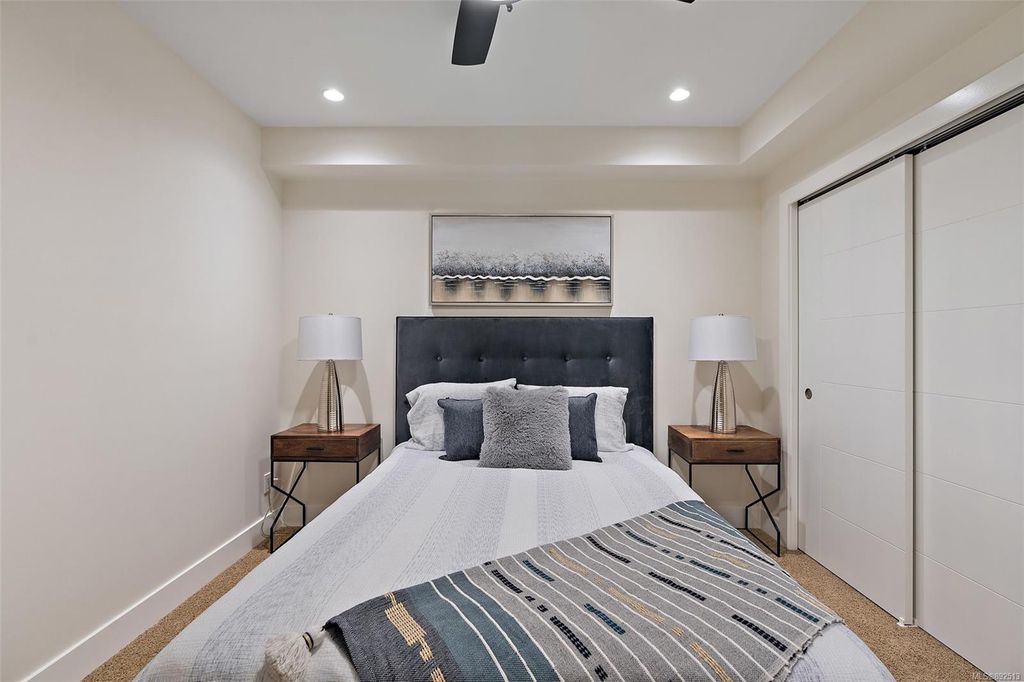 listing image 16040151233171102500