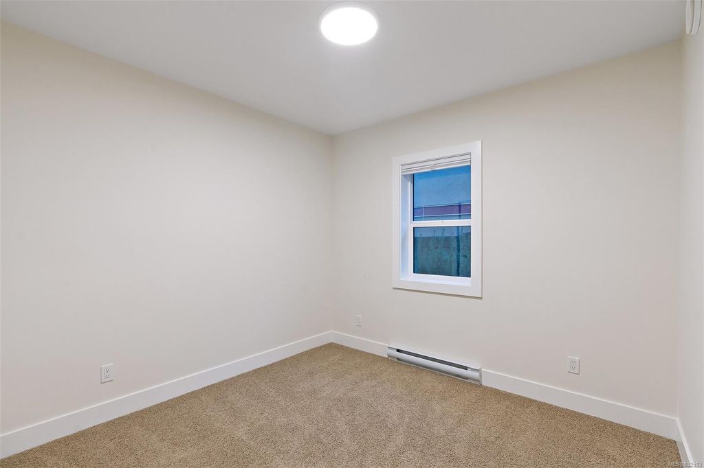 listing image 16048958708738764030