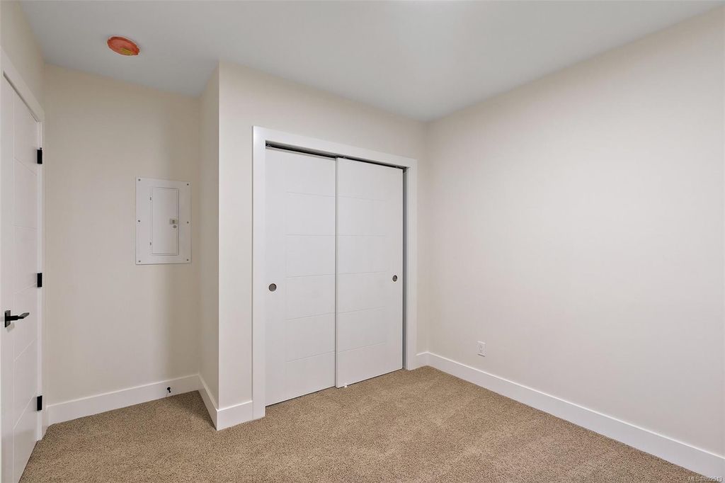 listing image 16040964736939488531