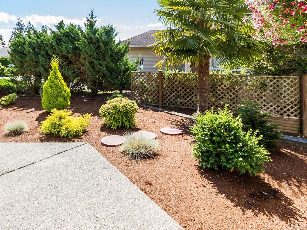 listing image 16044234345571781415