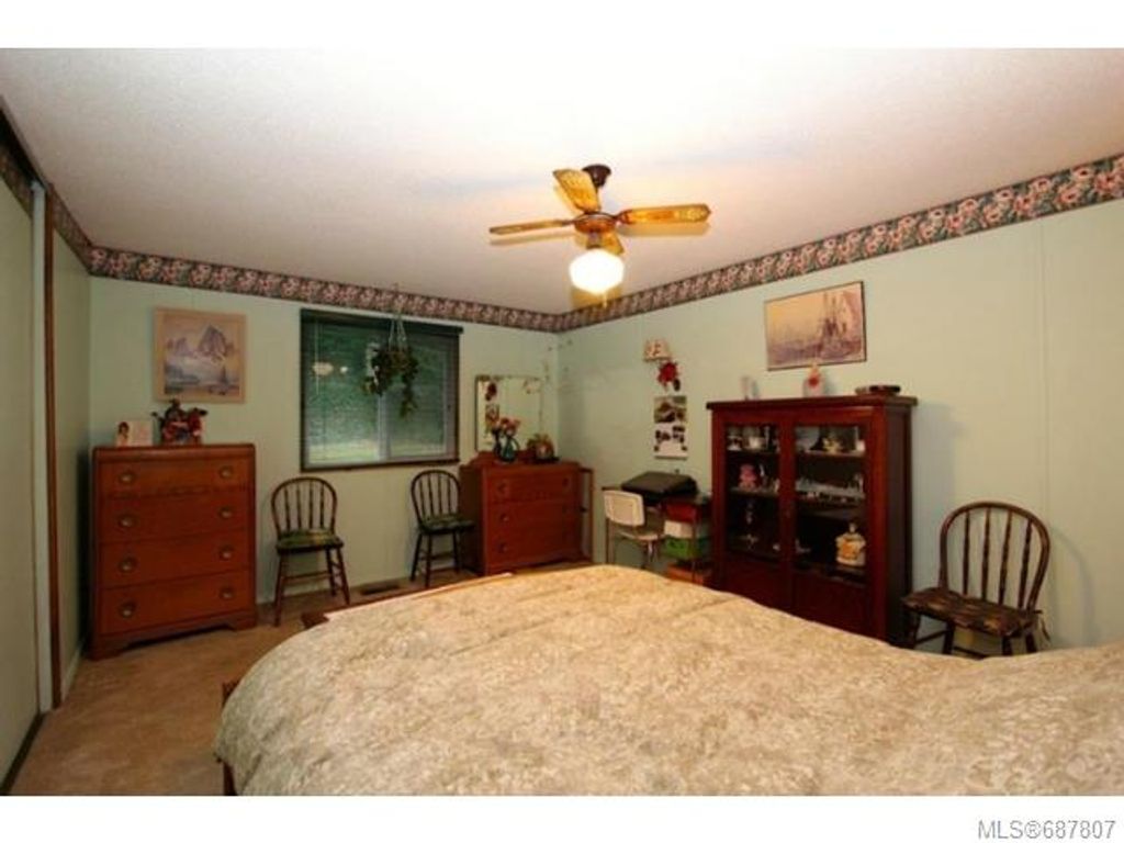 listing image 16047175046457447344