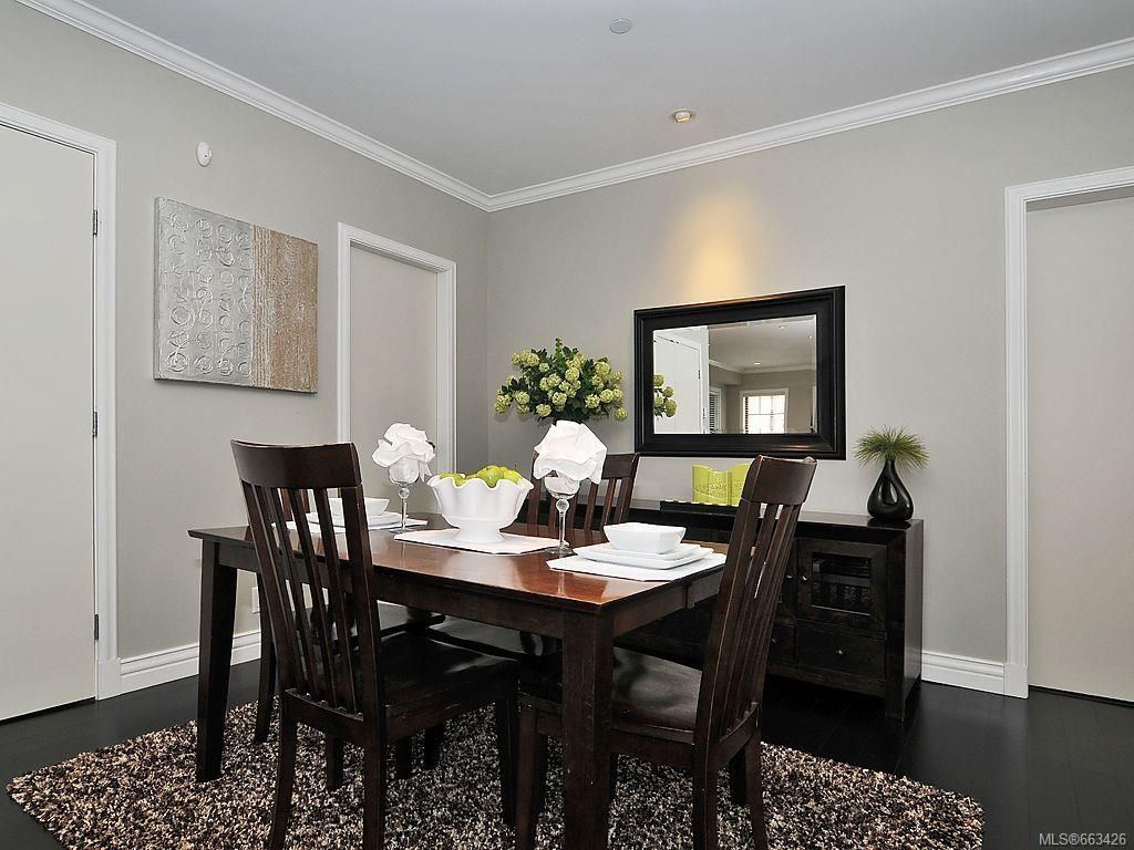 listing image 16043841922133482601