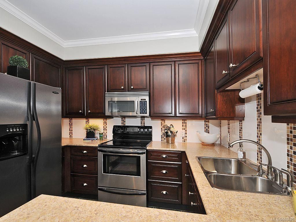 listing image 16045219373145580661