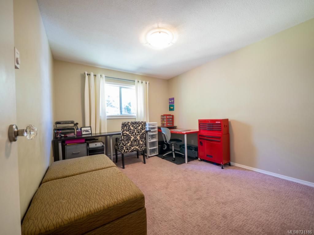 listing image 16041126602442040374