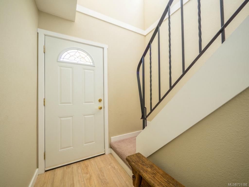 listing image 16041857129452236353