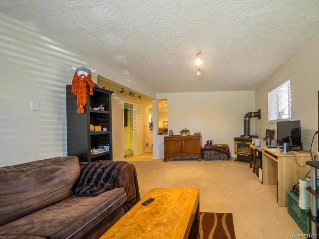 listing image 16042330439805398378