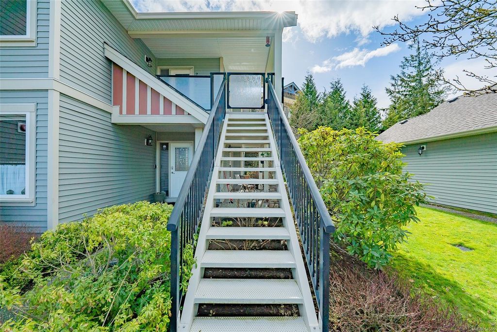 listing image 16044854338506794918