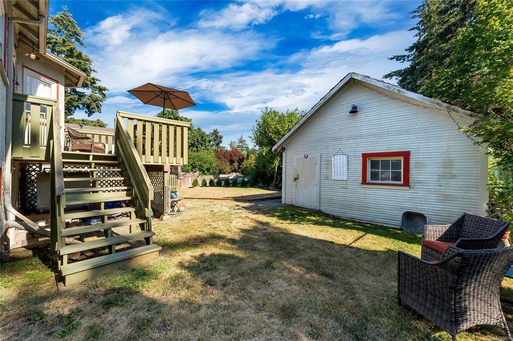 listing image 16048317209588660775