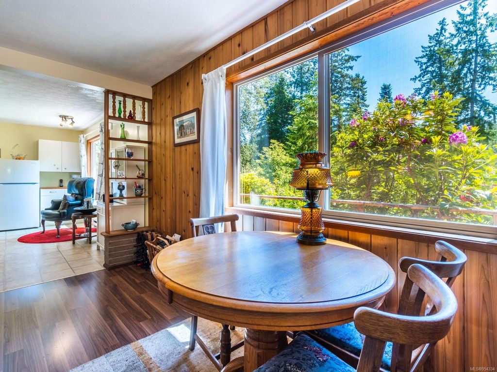 listing image 16045899859306486494